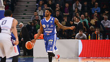 Larry Drew