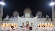 Viena garsiausių mečečių pasaulyje &ndash; &Scaron;eicho Zaedo mečetė Abu Dabyje