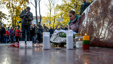 Žurnalistų ir jaunųjų politikų protestas prie&scaron; žiniasklaidos laisvių ribojimą