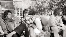 Paulas McCartney, Ringo Starras ir Johnas Lennonas Indijoje (1968 m.)