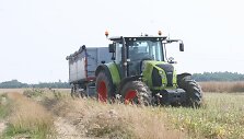Žemdirbiai pradeda pilti &scaron;iemetinius aruodus