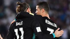 Pasaulio klubų taurės turnyro pusfinalyje Madrido &bdquo;Real&ldquo; futbolininkai 2:1 palaužė &bdquo;Al Jazira&ldquo; klubą..