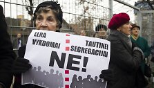 Piketas prie Vilniaus rajono savivaldybės