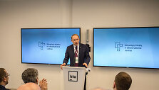 KTU rektorius Eugenijus Valatka I&scaron;maniųjų miestų ir infrastruktūros centro atidaryme