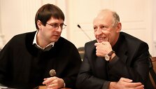 A.Sasnauskas su advokatu teisme