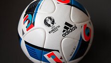 &bdquo;Adidas Beau Jeu&ldquo; kamuolys