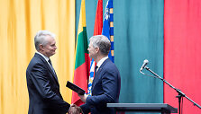Ginatas Nausėda, Darius Jauni&scaron;kis