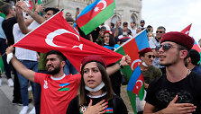 Azerai per protestą Stambule