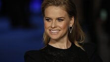 Alice Eve