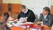 R.Andriūno (de&scaron;inėje) byla teisme