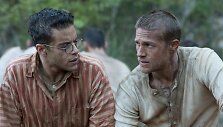 Rami Malekas ir Charlie Hunnamas filme &bdquo;Drugelis&ldquo;
