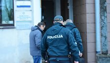 Policija lankosi Bronislavo Matelio biure