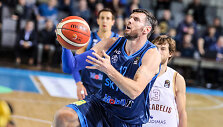 K&scaron;i&scaron;tofas Lavrinovičius