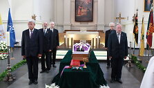 A.Svarinsko laidotuvės