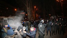 Protestuotojų susirėmimas Donecke