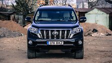 Atnaujintas &bdquo;Toyota Land Cruiser&ldquo;