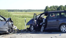 Kelyje Vilnius - Zarasai dviejų automobilių kaktomu&scaron;a