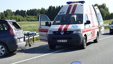 Kelyje Vilnius - Zarasai dviejų automobilių kaktomu&scaron;a