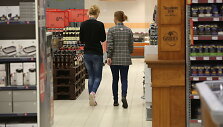 Po remonto atidaromas prekybos centras Linkmenų gatvėje