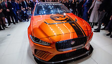 Į Lietuvą atvežtas itin retas &bdquo;Jaguar XE SV Project 8&ldquo; modelis