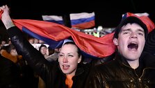 Kryme rusai džiaugiasi neteisėto referendumo i&scaron;ankstiniais rezultatais