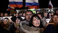 Kryme rusai džiaugiasi neteisėto referendumo i&scaron;ankstiniais rezultatais