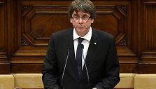 Carlesas Puigdemontas Katalonijos parlamente