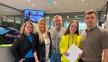 Trys M7 Balžekas Tennis Academy auklėtiniai: Adas Turanas Efe, Greta Klimavičiūtė ir Liepa Klimavičiūtė sulaukė tarptautinio įvertinimo bei pasira&scaron;ė ilgalaikius kontraktus su &bdquo;Dunlop Sports&ldquo; bei oficialiais &scaron;io prekės ženklo atstovais Lietuvoje &bdquo;Skorpiono takas&ldquo;.