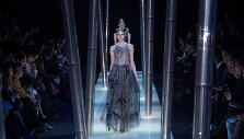 Kristina Petro&scaron;iūtė &bdquo;Giorgio Armani&ldquo; kolekcijos pristatyme
