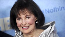 Gloria Vanderbilt