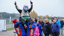  4 valandų i&scaron;tvermės lenktynės