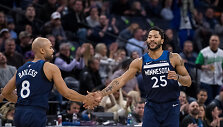 Derrickas Rose'as