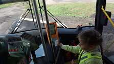 Vaikas vie&scaron;ajame transporte