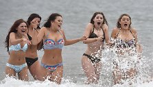 Naujametinės maudynės Anglijoje 