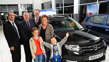 Jubiliejinio &bdquo;Dacia&ldquo; pirkėjai