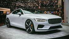 &bdquo;Polestar&ldquo; Ženevoje parodė savo pirmą automobilį &ndash; pirkėjai ra&scaron;osi į eilę