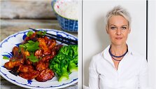 Nida Degutienė ir jos gaminta generolo Tso vi&scaron;tiena