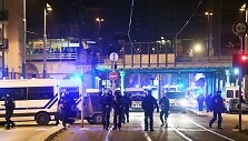 Policijos pareigūnai &scaron;alia vietos, kur buvo sulaikytas Strasbūro &scaron;aulys