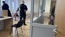 26-erių &scaron;iluti&scaron;kis kaltinamas savo sesers seksualiniu prievartavimu ir nužudymu. Praeityje jis jau buvo teistas.