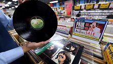 &bdquo;Sony&ldquo; atnaujins vinilinių plok&scaron;telių gamybą