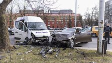 BMW ir &bdquo;Venipak&ldquo; mikroautobuso avarija Vilniuje