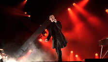 &bdquo;Hurts&ldquo; koncerto Rygoje akimirka