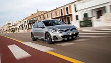 Europoje pirmauja &bdquo;Volkswagen&ldquo;, populiariausias modelis &ndash; &bdquo;Golf&ldquo;