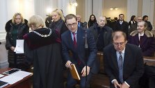 Marina Liutkevičienė, Vitalija Vonžutaitė, Vytautas Gap&scaron;ys, Viktoras Uspaskichas ir pro juos praeninti teisėja