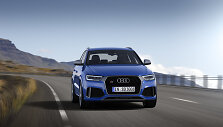 &bdquo;Audi RS Q3 Performance&ldquo;
