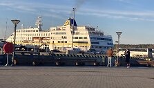 Klaipėdą penktadienio rytą aplankė pirmasis &scaron;io sezono kruizinis laivas &bdquo;Hamburg&ldquo;, atplukdęs 380 keliautojų.