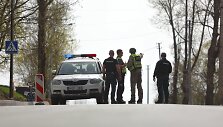 Sprogmenų radimo vietoje Vilniaus Liepkalnio gatvėje dirba kariuomenės i&scaron;minuotojai