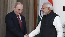 Rusijos prezidentas Vladimiras Putinas ir Indijos premjeras Narendra Modi 