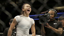 Michelle Waterson