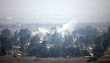 Golando auk&scaron;tumose Sirijos kariuomenė kovoja su "Al Qaeda" teroristais 